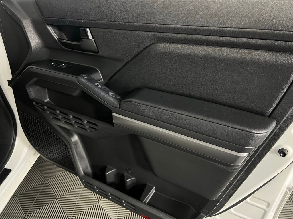 Used 2024 Toyota Tacoma SR5 image 30