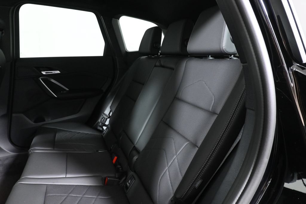 New 2027 BMW X1 xDrive28i AWD/4WD image 4