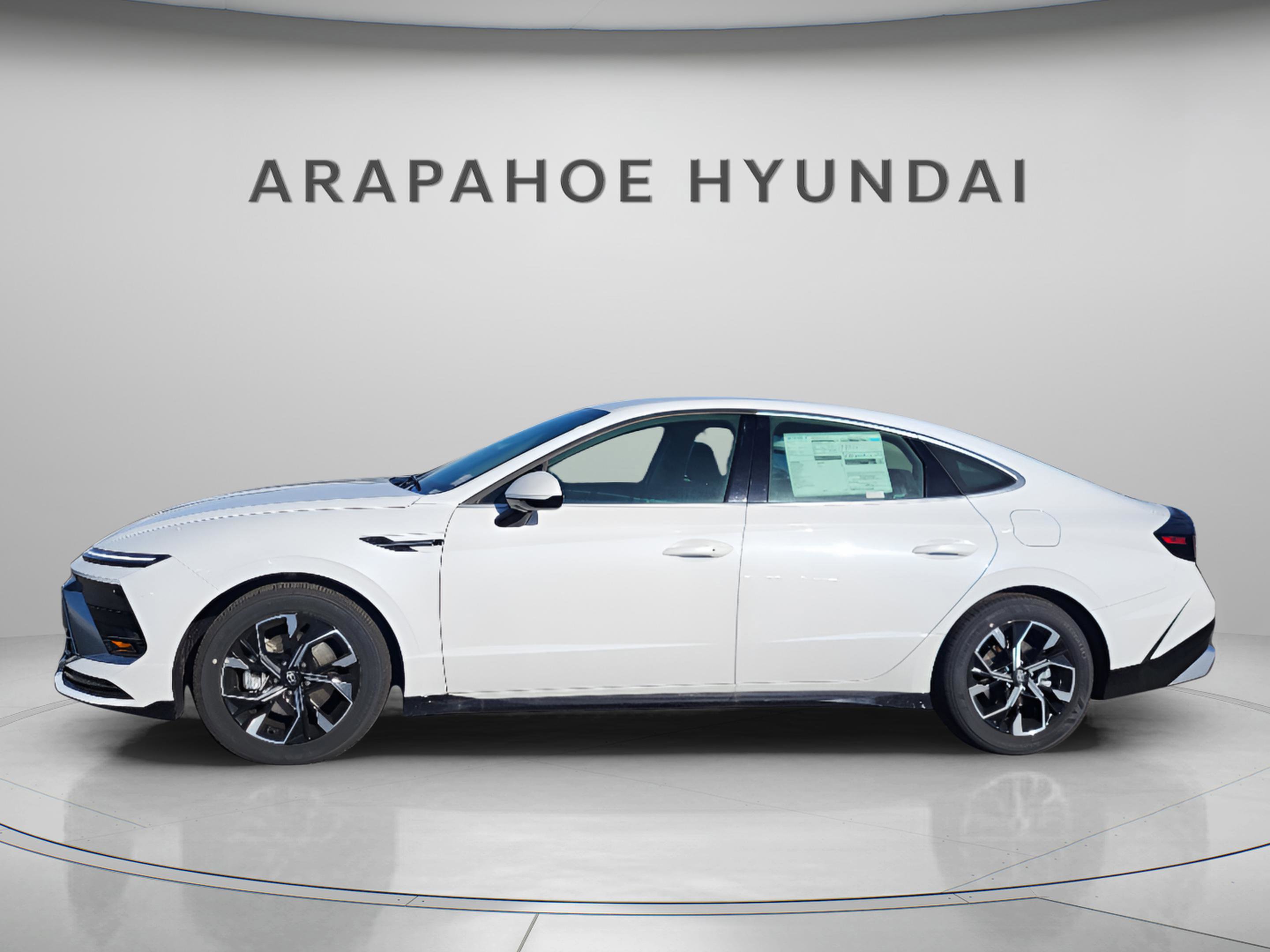 New 2025 Hyundai Sonata SEL image 2