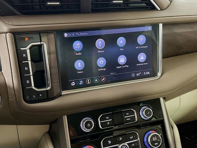 Used 2021 GMC Yukon Denali w/ Denali Premium Package AWD/4WD image 17