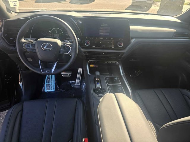 Certified 2025 Lexus TX 500h AWD w/ Technology Package image 23