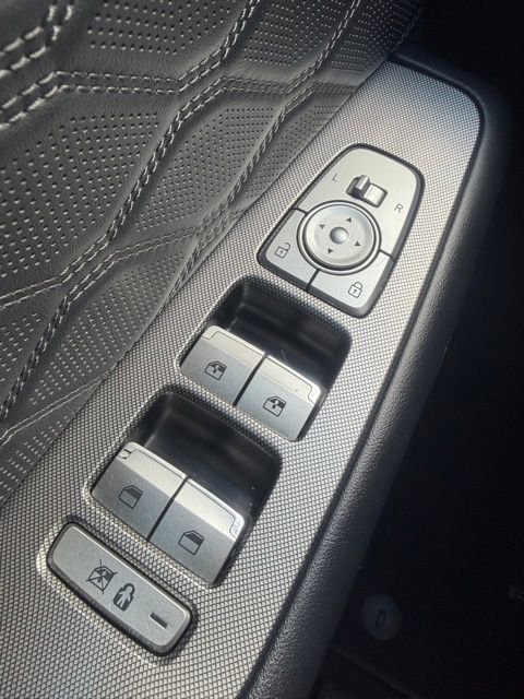 Used 2020 Hyundai Palisade Limited AWD/4WD image 17