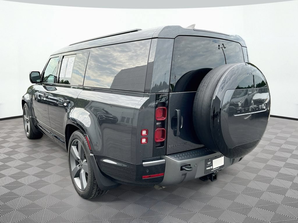 Used 2024 Land Rover Defender 130 Outbound AWD/4WD image 8