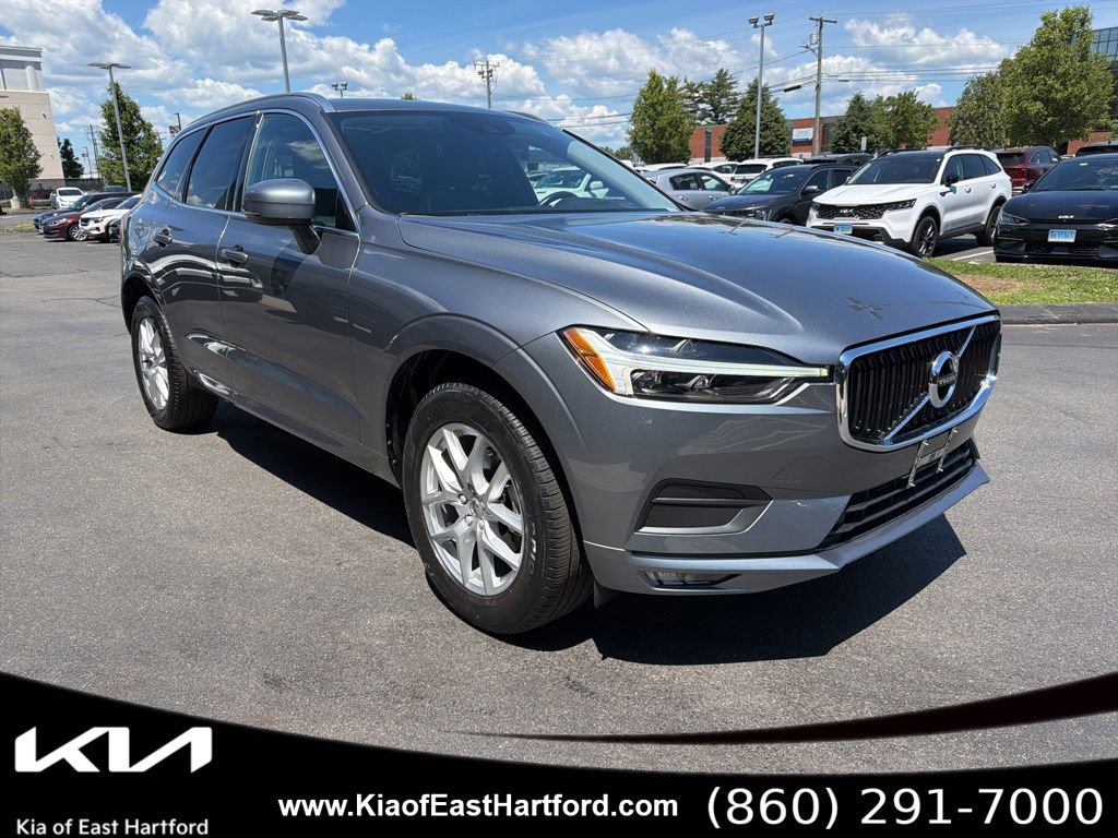 Used 2021 Volvo XC60 T5 Momentum AWD/4WD image 5