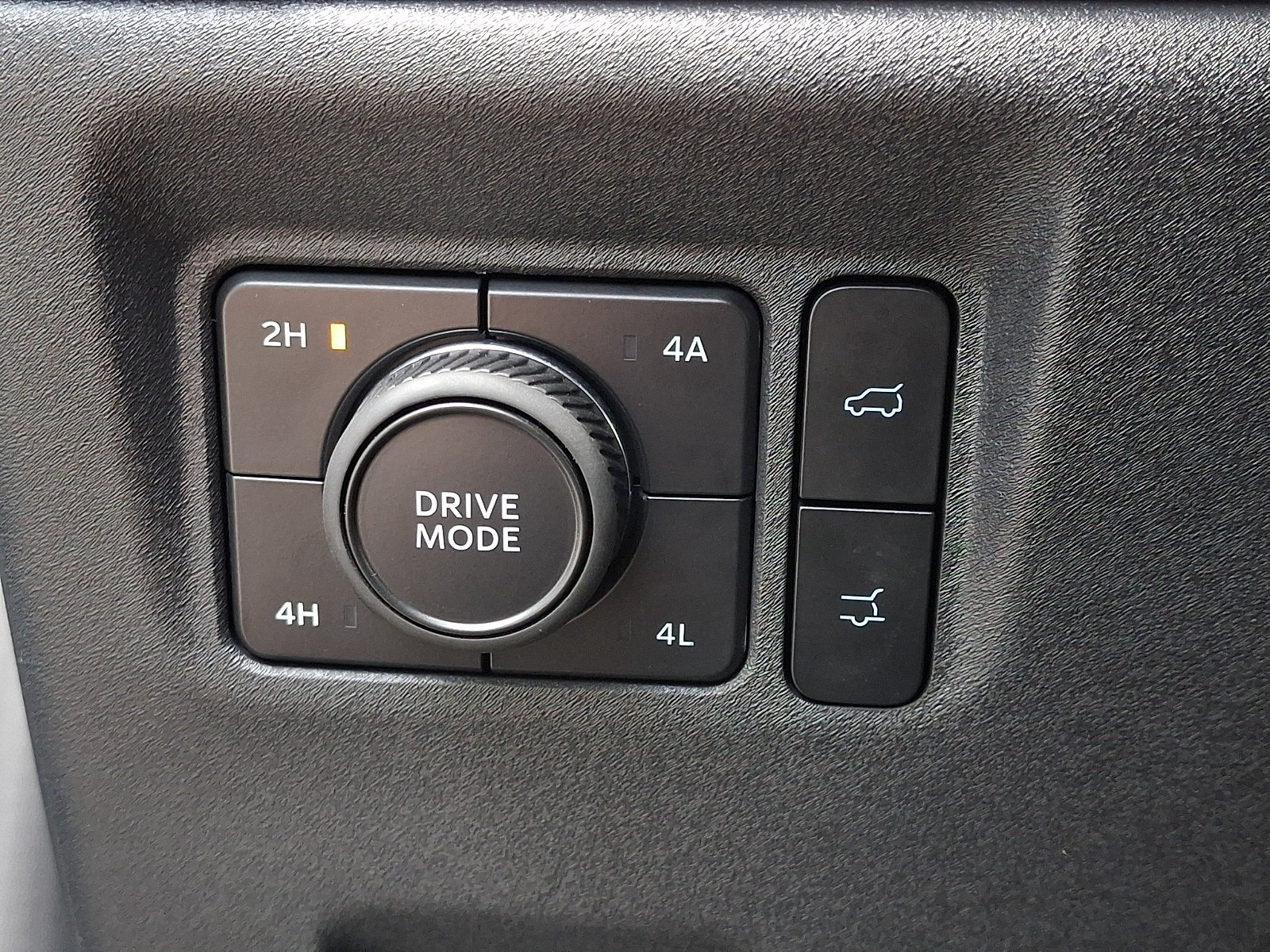 Used 2025 Ford Expedition Max Active AWD/4WD image 24