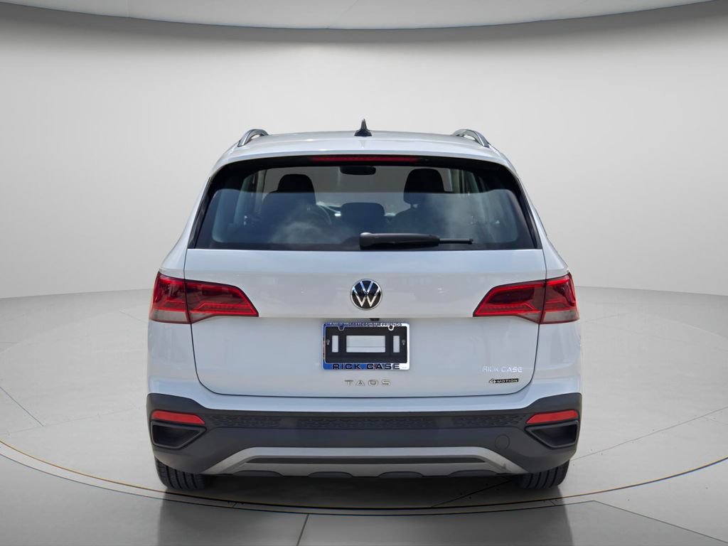 Certified 2023 Volkswagen Taos S AWD/4WD image 6
