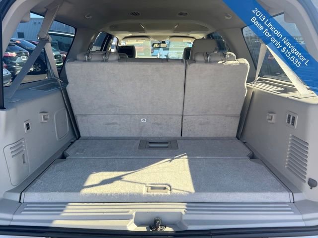 Used 2013 Lincoln Navigator L 4WD w/ HD Trailer Tow Pkg image 19