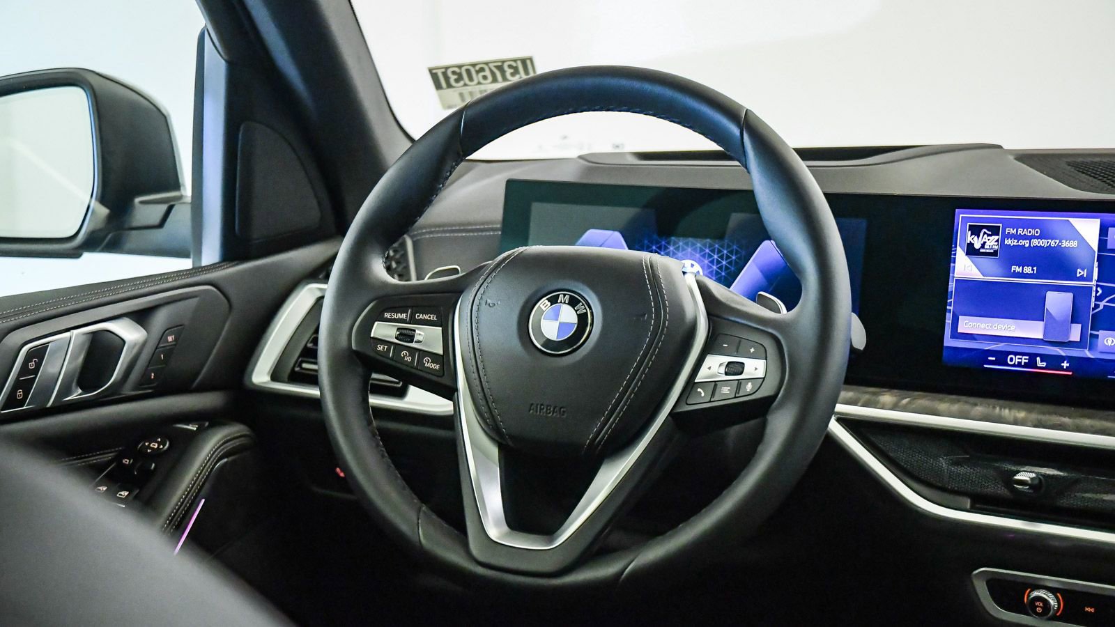 Certified 2024 BMW X5 sDrive40i w/ Parking Assistance Package RWD image 13