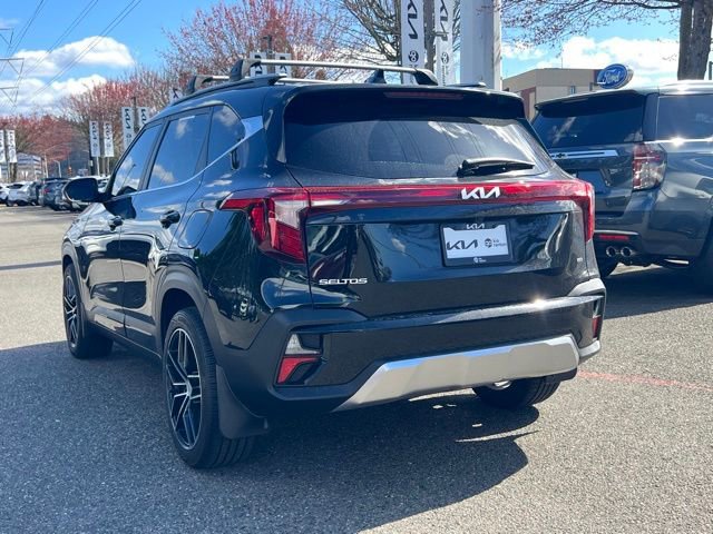 Certified 2024 Kia Seltos SX w/ SX Sunroof Package image 11