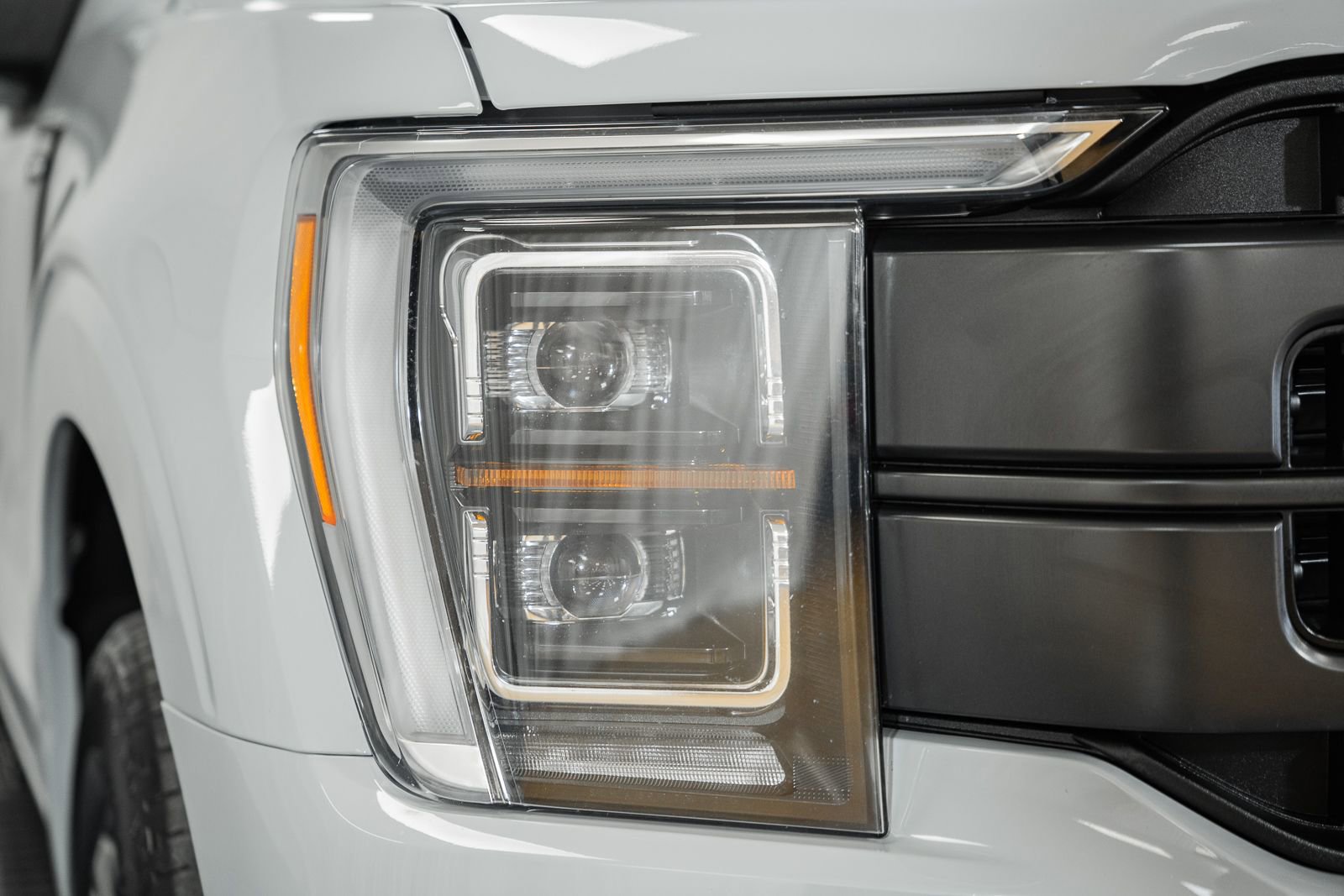 Certified 2023 Ford F150 Lariat w/ Equipment Group 502A High image 13