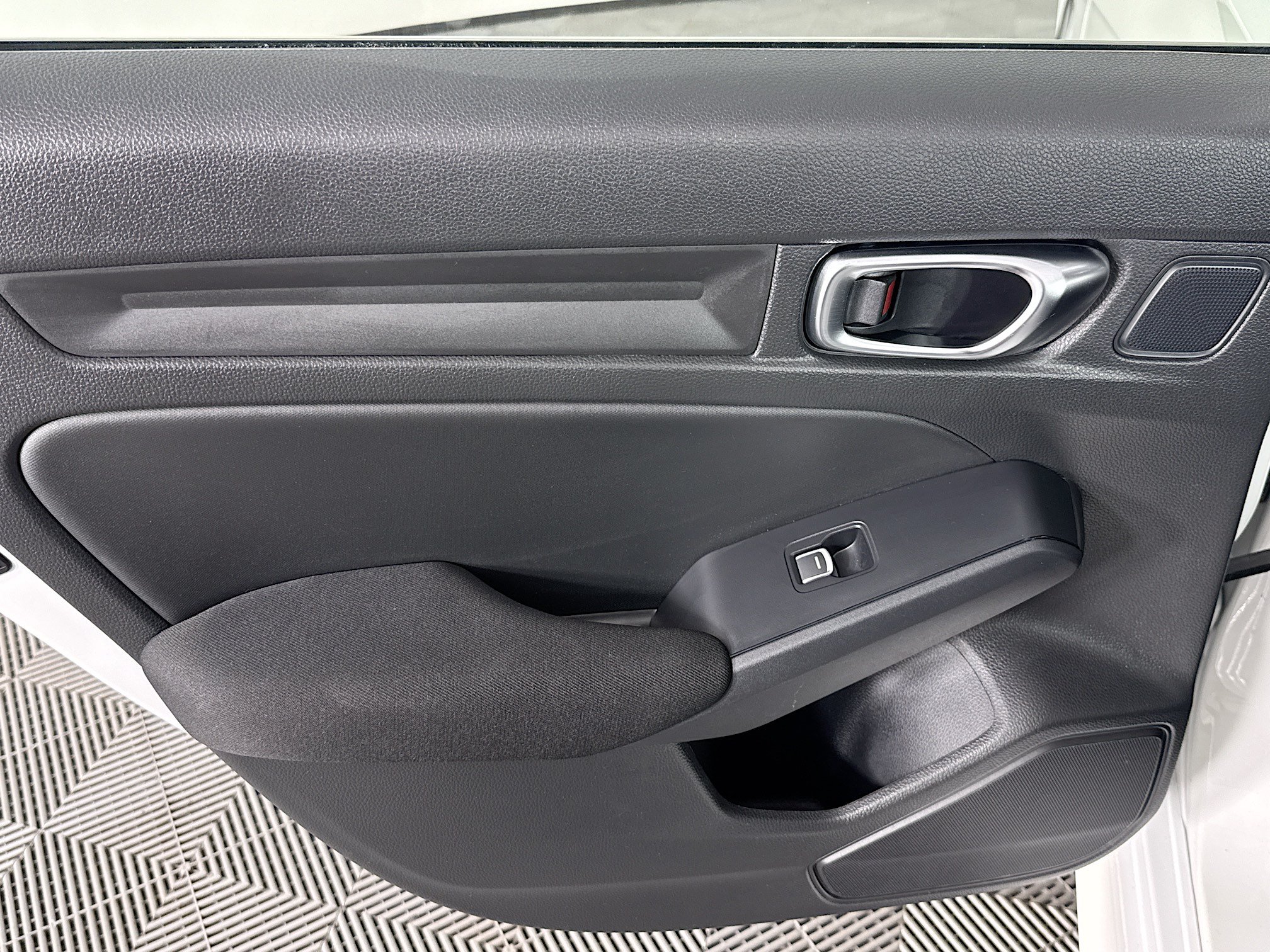 Used 2024 Honda Civic LX image 24