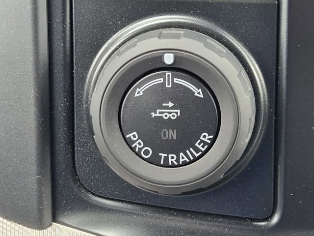 Used 2022 Ford F150 Raptor w/ Equipment Group 801A High AWD/4WD image 22