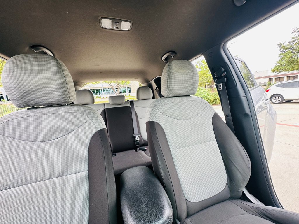 Used 2015 Kia Soul FWD image 27