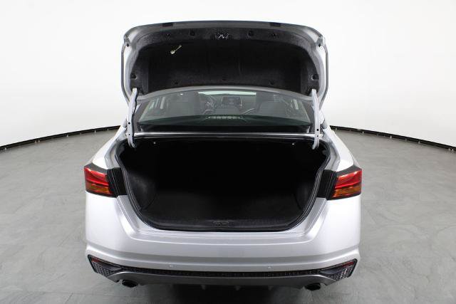 Certified 2020 Nissan Altima 2.5 SR w/ Premium Package FWD image 14