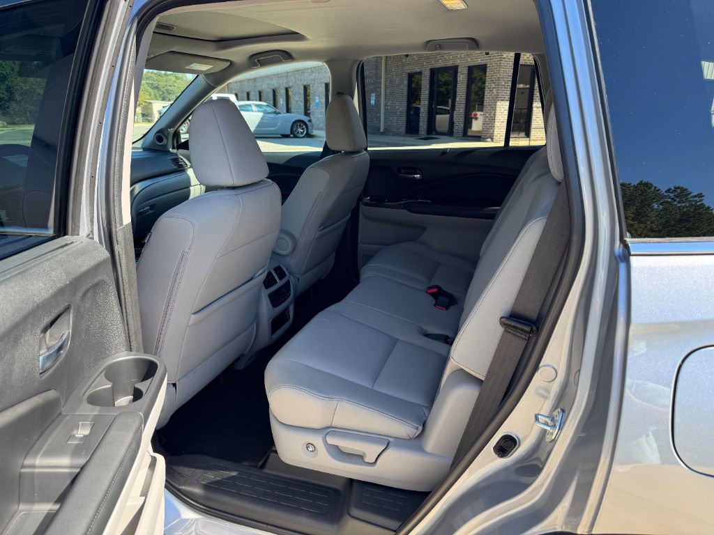 Used 2022 Honda Pilot Special Edition image 11