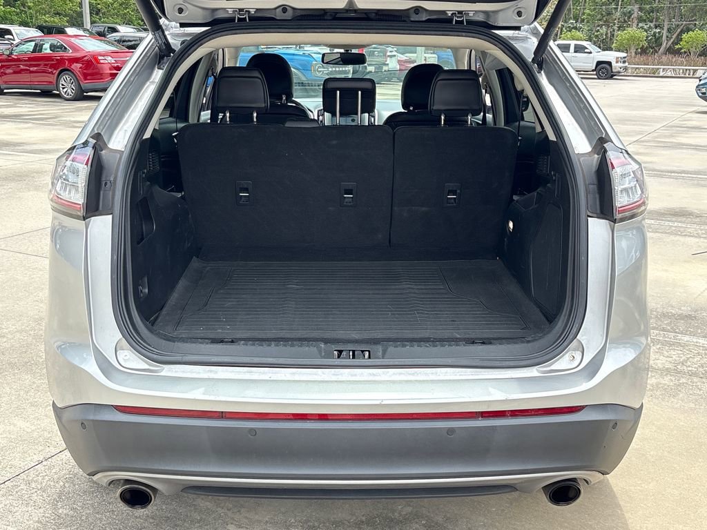 Used 2018 Ford Edge Titanium image 29
