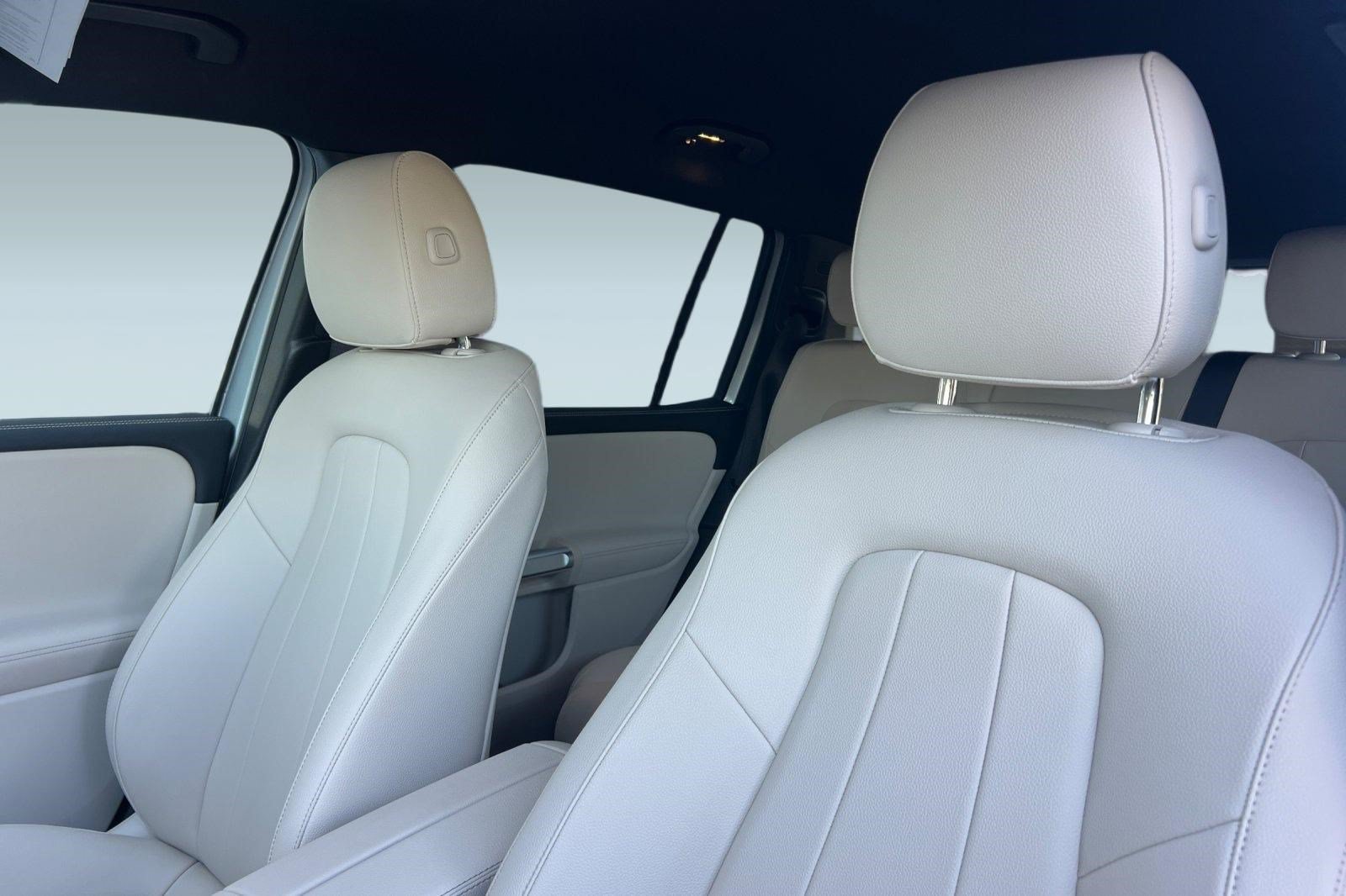 Used 2024 Mercedes-Benz EQB 250+ image 28