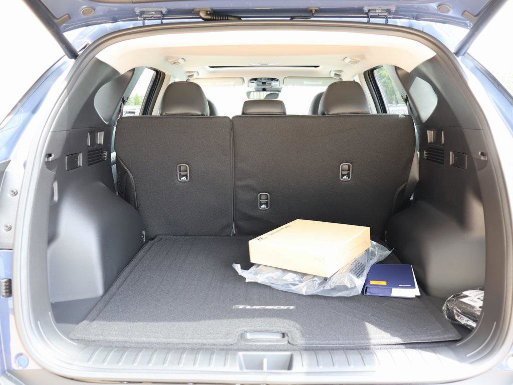 New 2025 Hyundai Tucson SEL image 15