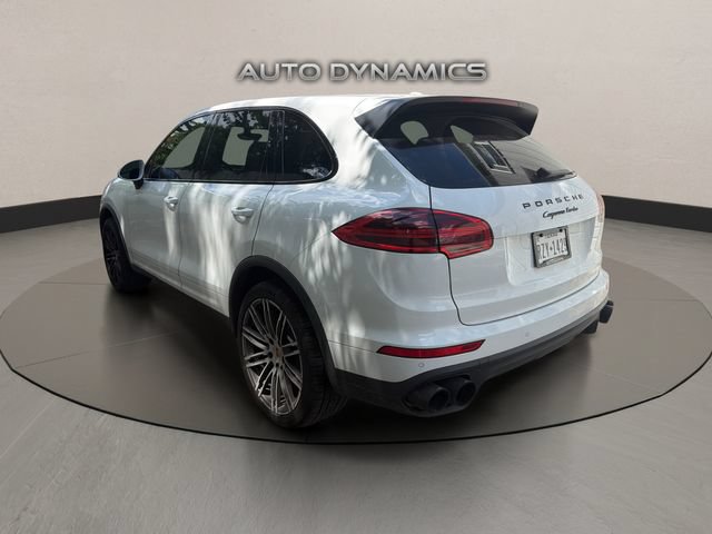 Used 2015 Porsche Cayenne Turbo AWD/4WD image 2
