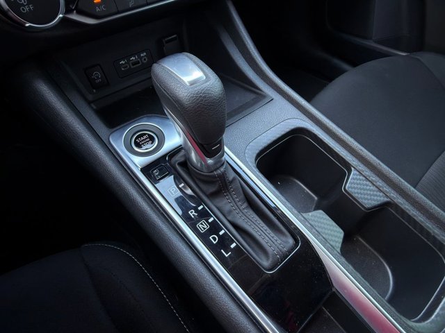 Certified 2025 Nissan Sentra SV FWD image 30