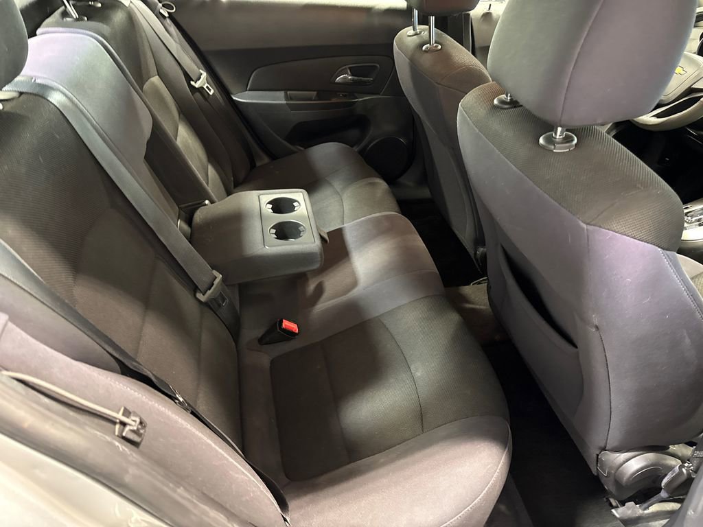 Used 2013 Chevrolet Cruze LT FWD image 12