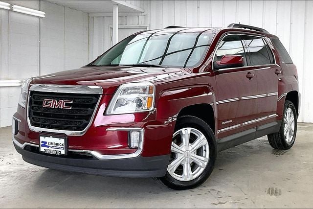 Used 2017 GMC Terrain SLE w/ Technology Package image 2
