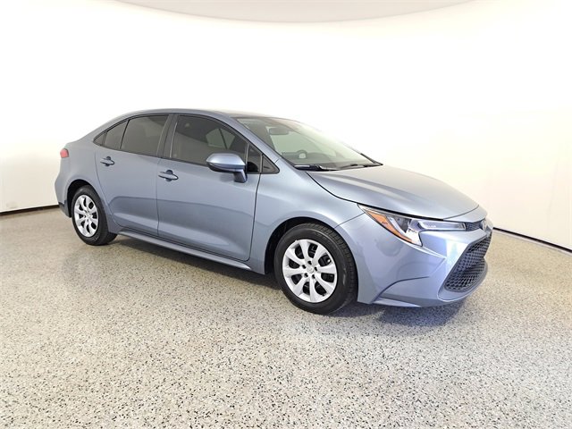 Used 2020 Toyota Corolla LE image 4