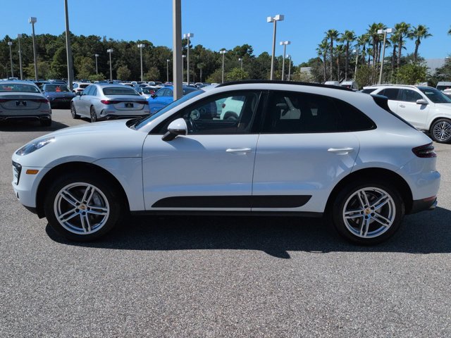 Used 2018 Porsche Macan AWD/4WD image 7