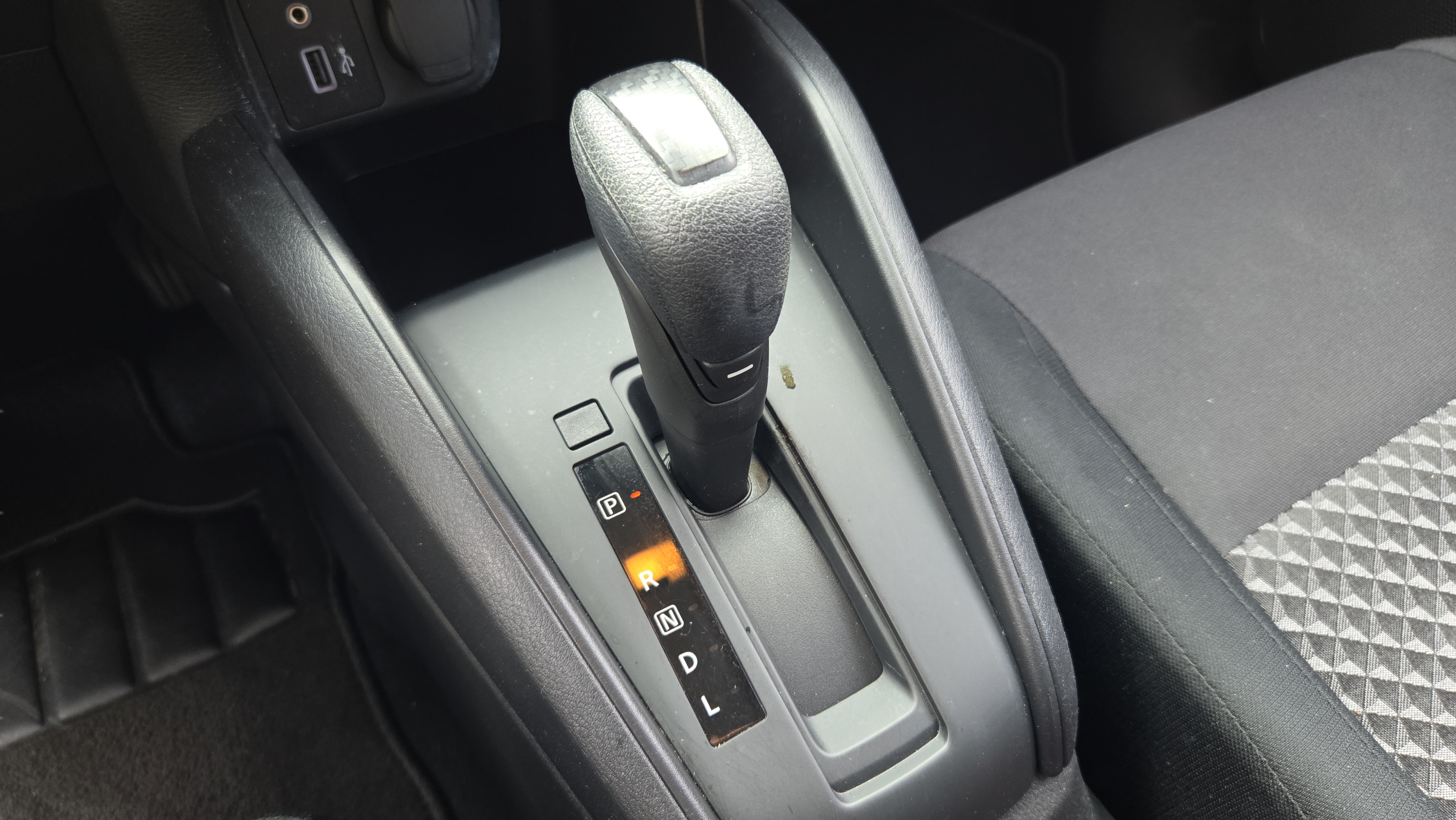 Used 2024 Nissan Versa S w/ S Plus Package FWD image 21