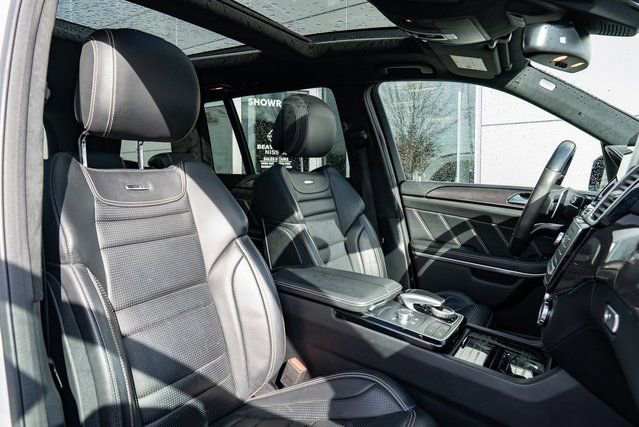 Used 2018 Mercedes-Benz GLS 63 AMG 4MATIC image 30
