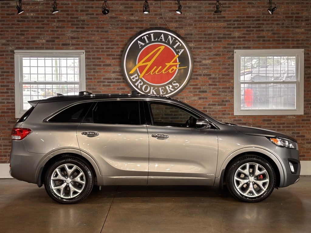 Used 2016 Kia Sorento SX image 22