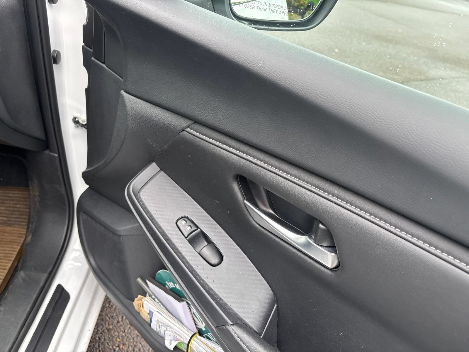 Used 2024 Nissan Sentra SV FWD image 19