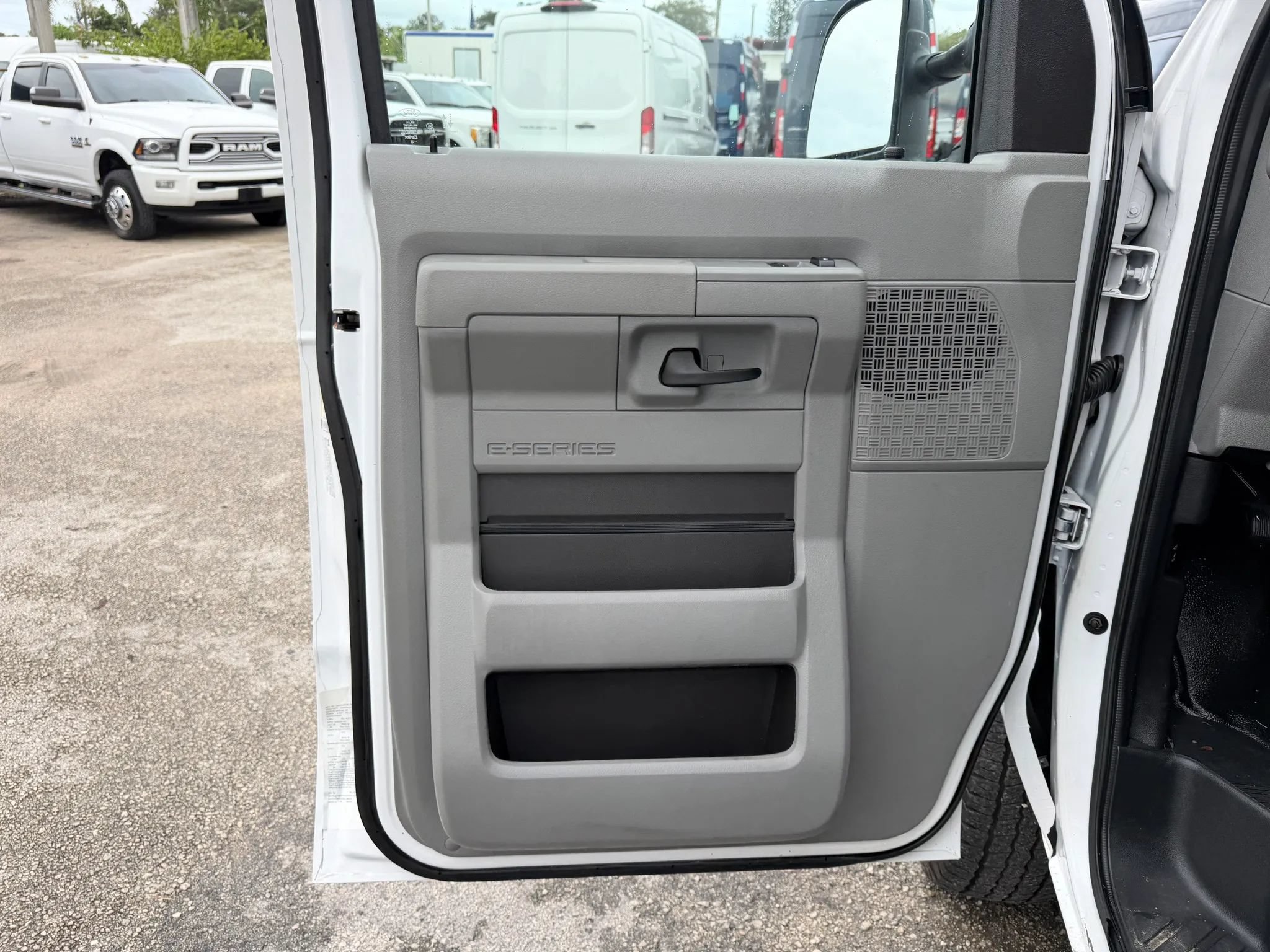 Used 2023 Ford E-350 and Econoline 350 Super Duty w/ Power Windows & Locks Group RWD image 11