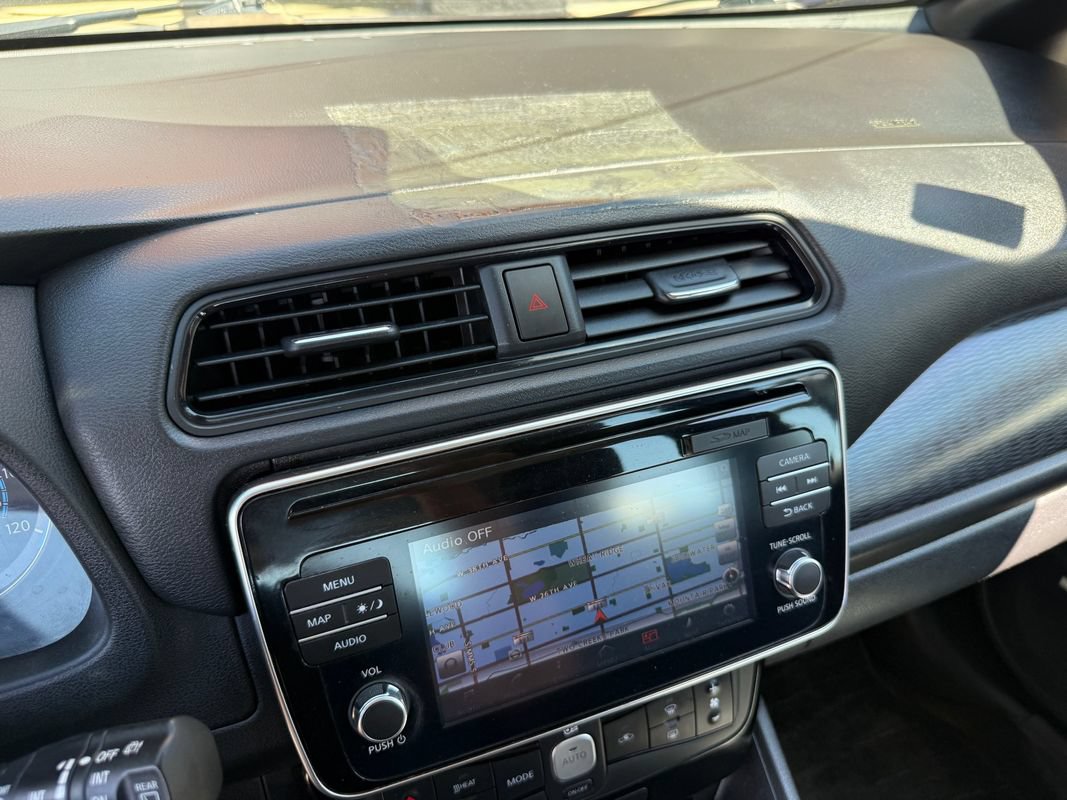 Used 2018 Nissan Leaf SL w/ SL Technology Package FWD image 29