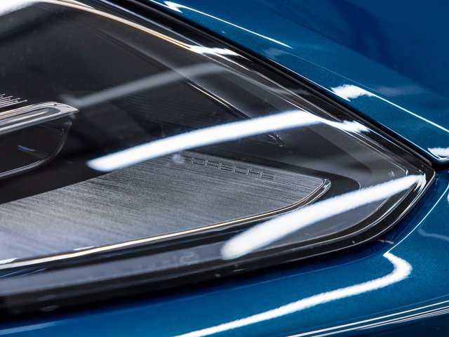 Certified 2025 Porsche Cayenne Coupe image 10