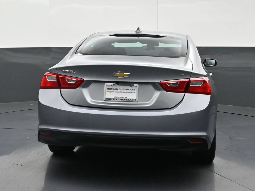 Certified 2025 Chevrolet Malibu LT FWD image 4