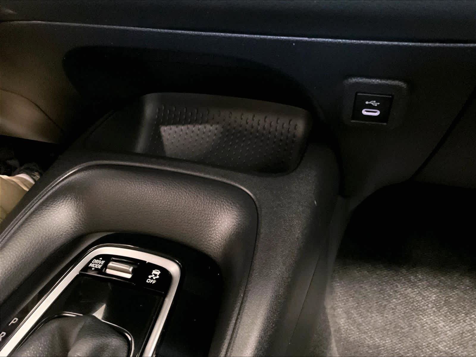 Certified 2025 Toyota Corolla SE FWD image 26
