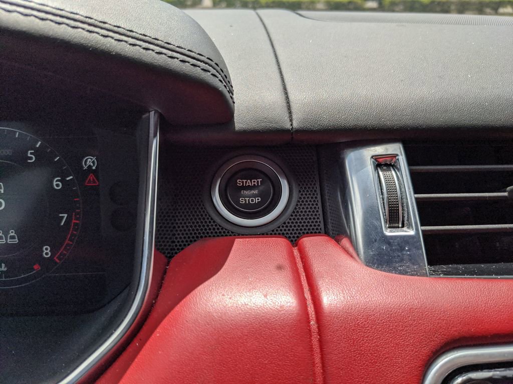 Used 2020 Land Rover Range Rover Sport Autobiography image 23