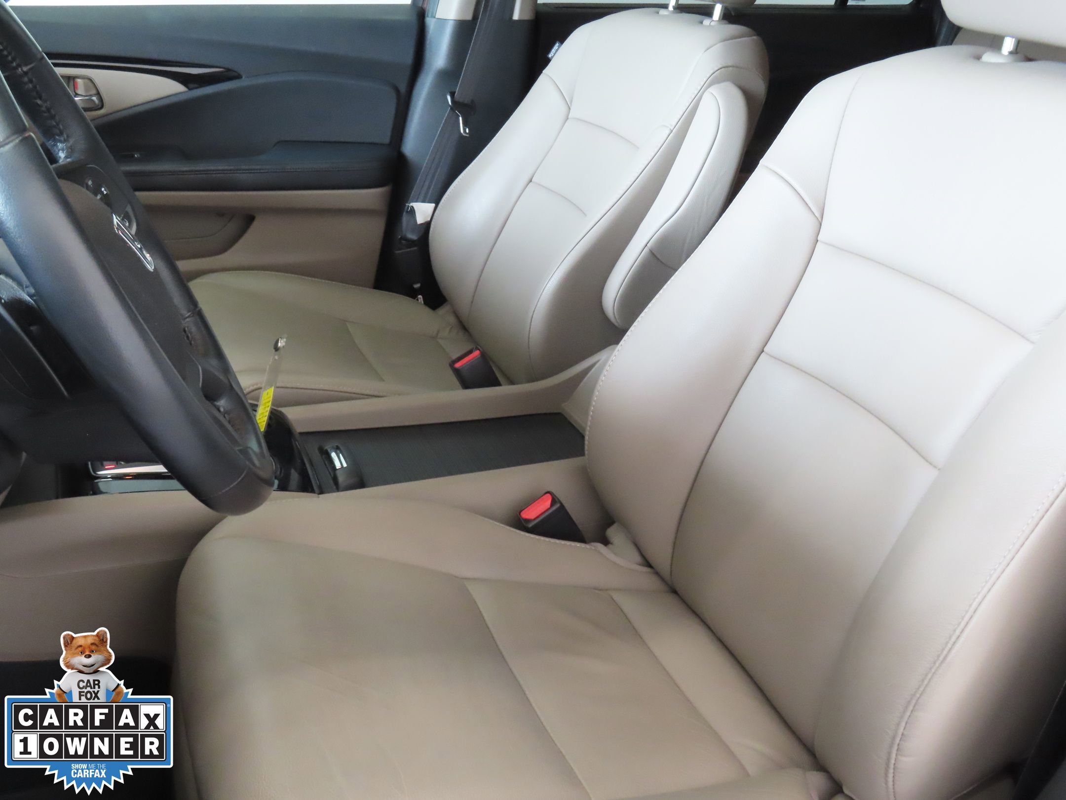 Used 2021 Honda Pilot Touring image 13