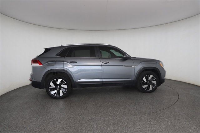 Used 2024 Volkswagen Atlas Cross Sport SE image 22