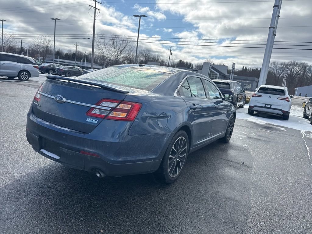 Used 2018 Ford Taurus SHO image 21