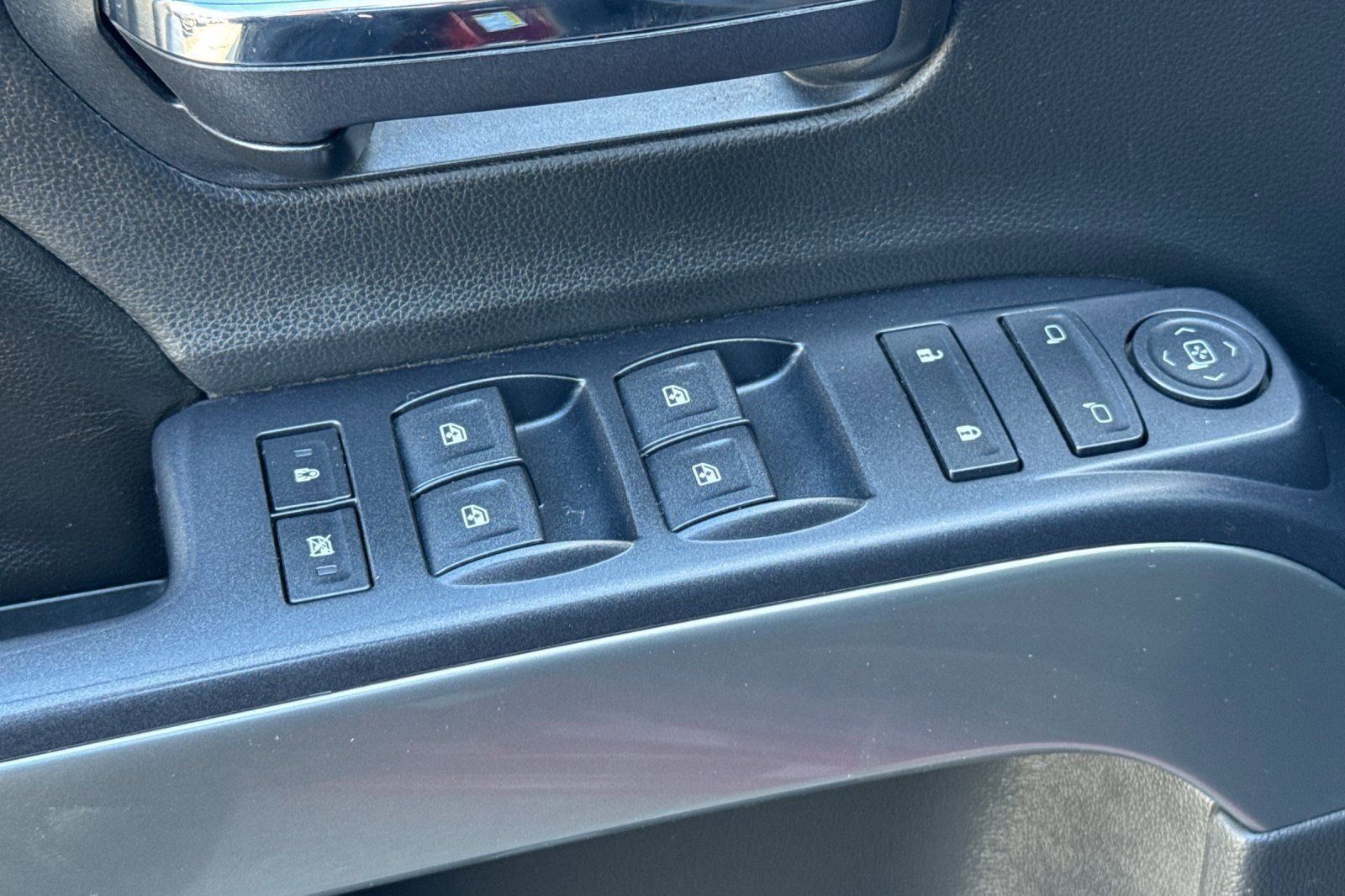 Used 2014 Chevrolet Silverado 1500 LT RWD image 14
