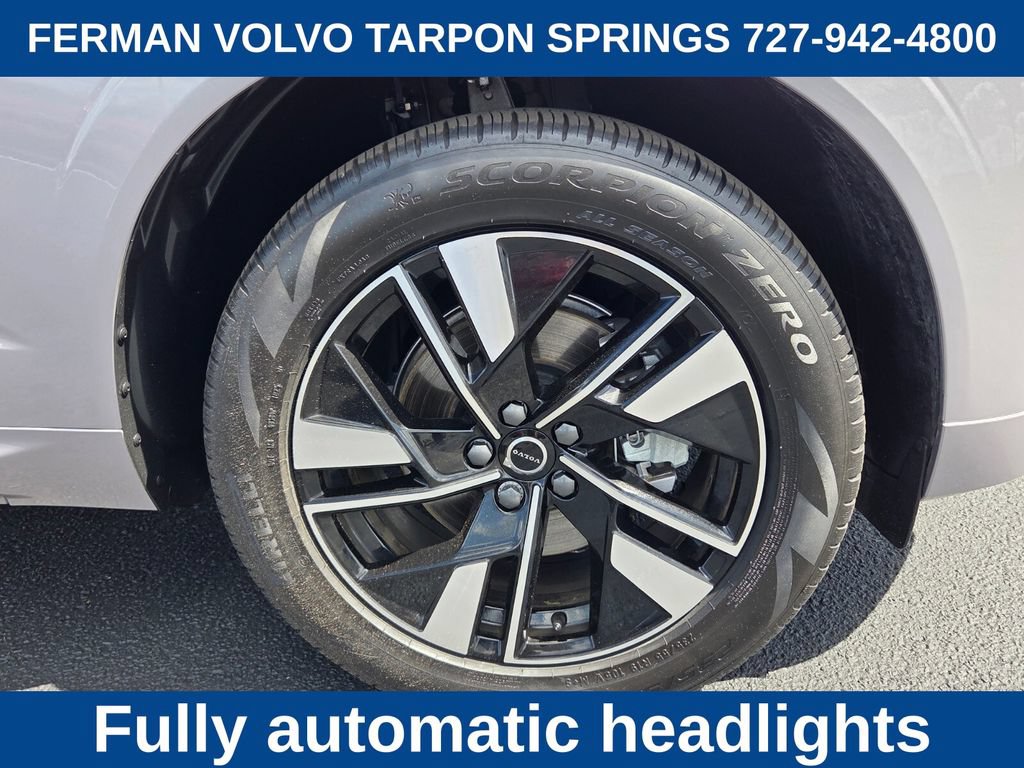 New 2026 Volvo XC60 B5 Core w/ Protection Package Premier AWD/4WD image 13