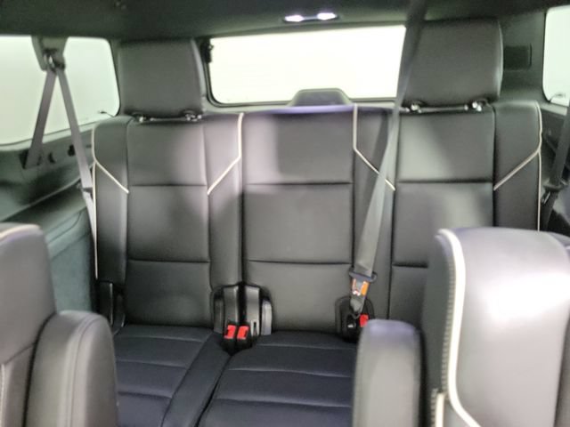 Used 2021 Cadillac Escalade ESV Premium Luxury w/ Performance Package RWD image 17