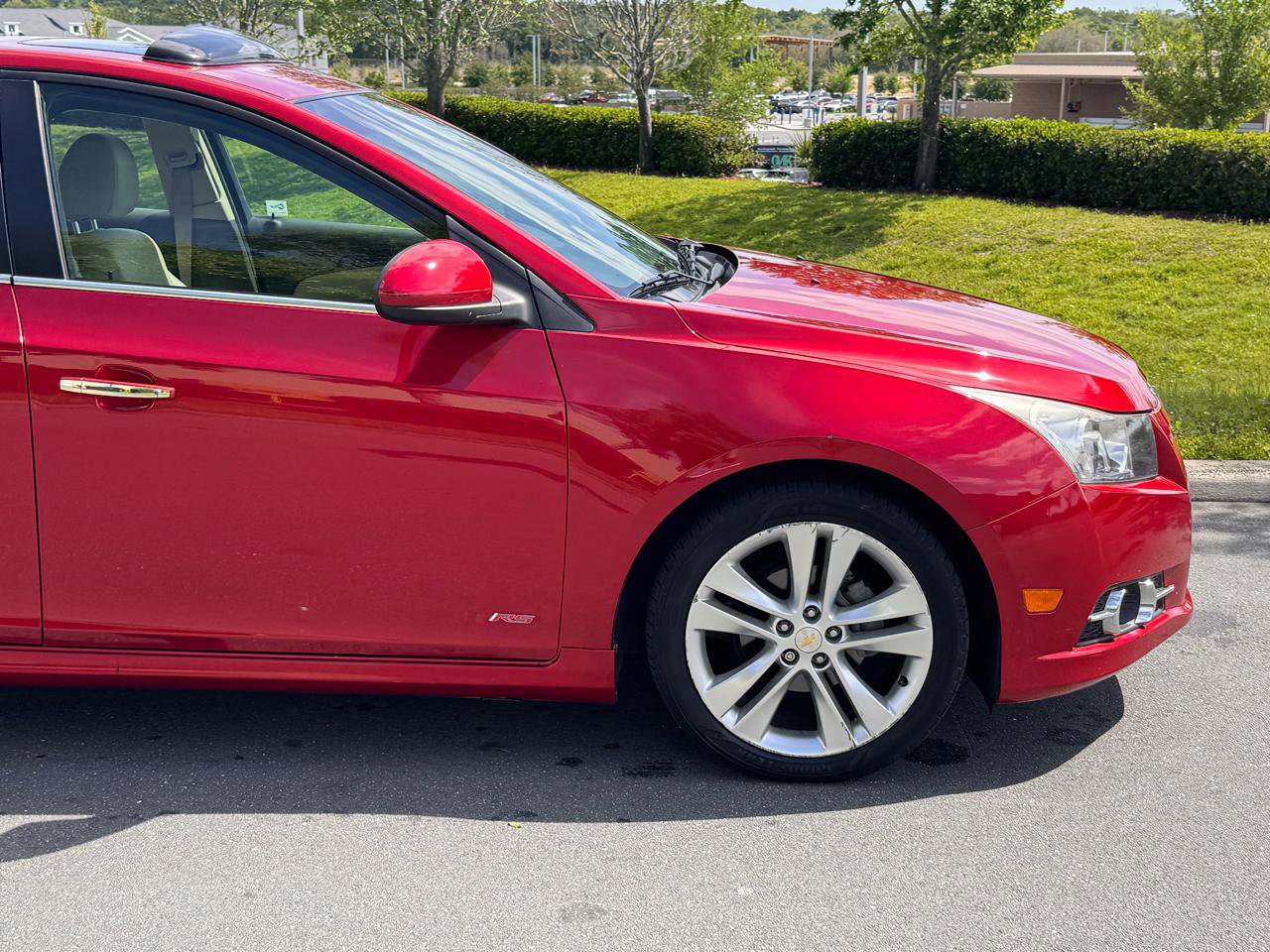 Used 2011 Chevrolet Cruze LTZ w/ RS Package FWD image 34