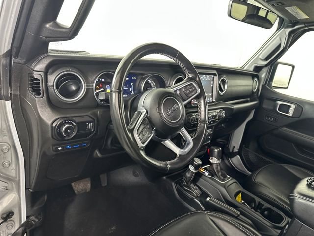 Used 2023 Jeep Wrangler Unlimited Sahara w/ Cold Weather Group image 12