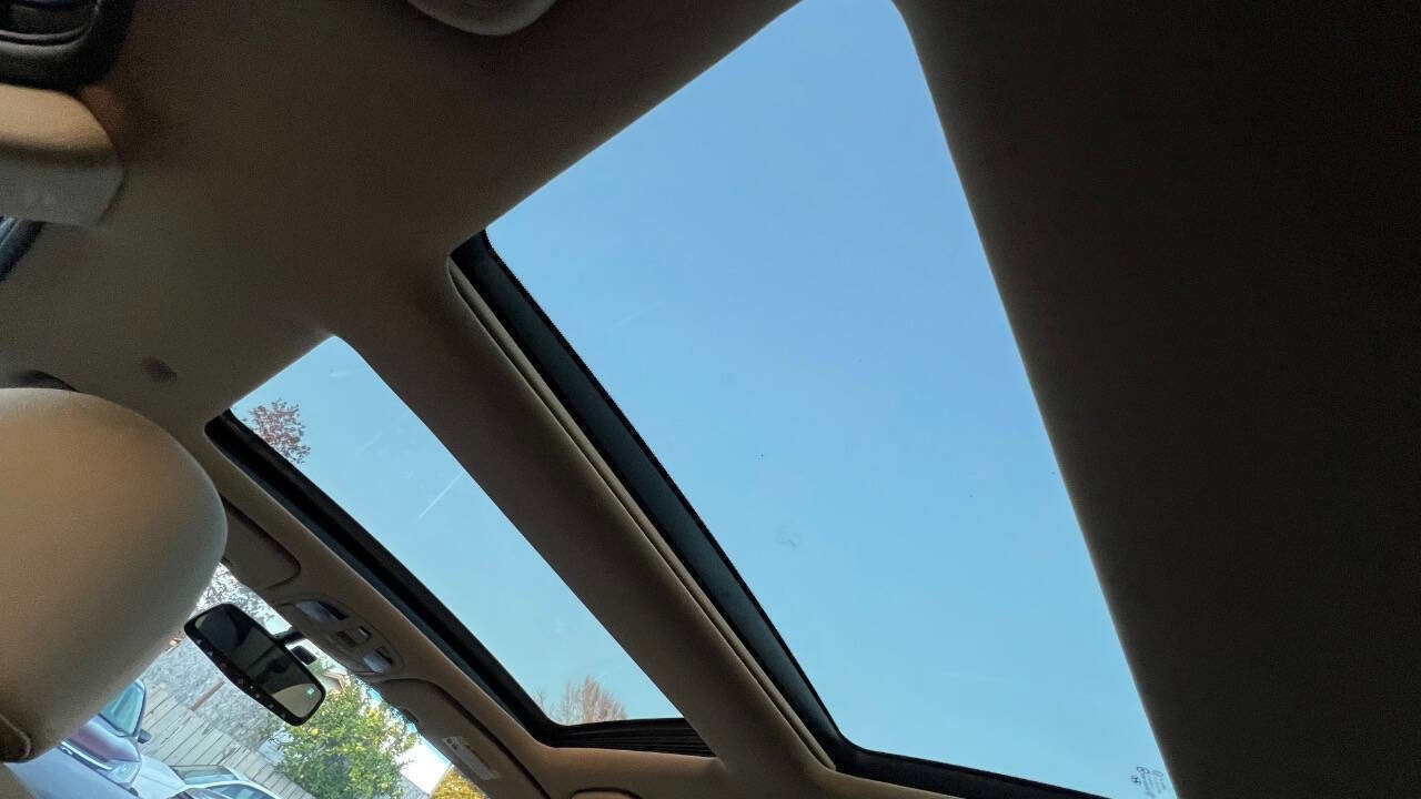 Used 2014 Hyundai Sonata Limited w/ Technology Package 05 image 15