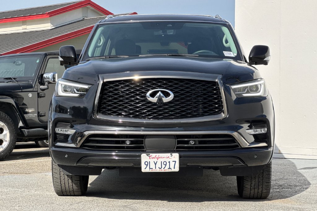 Used 2024 INFINITI QX80 Premium Select w/ Cargo Package AWD/4WD image 8