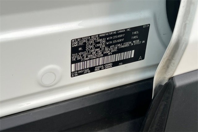 Used 2024 Toyota RAV4 XLE image 41