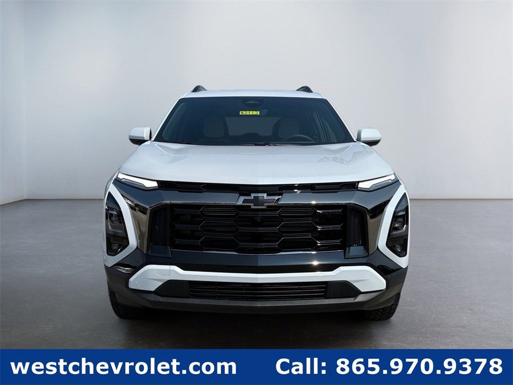 New 2026 Chevrolet Equinox ACTIV w/ Safety and Technology Package image 8